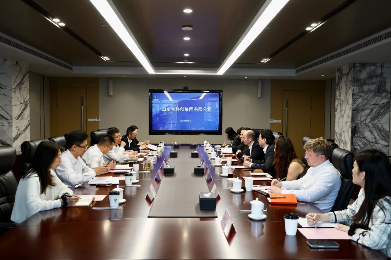 德国弗劳恩霍夫建设创新联盟主席、建筑物理研究所所长古纳·格林（Gunnar Gruen）一行到访山东科创